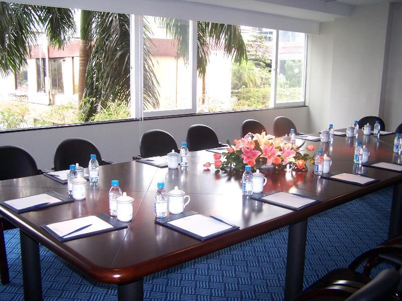 Hotel Jiang Yue Canton Esterno foto